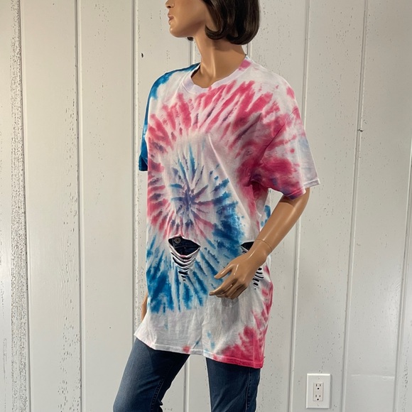 * Custom Gildan Women's  Ripped Patriotic Tie-Dye T-Shirt Sz L - Picture 1 of 9